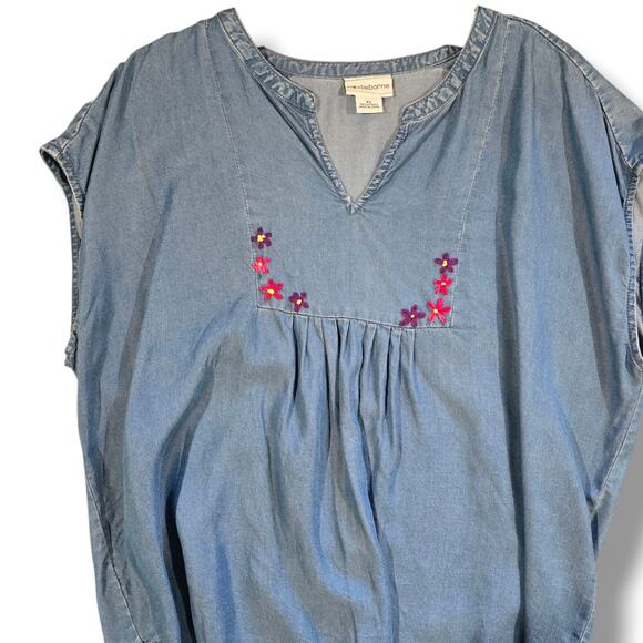 Liz Claiborne Women’s Chambray Blue Embroidered Sleeveless Top – 100% Lyocell XL - Picture 5 of 8